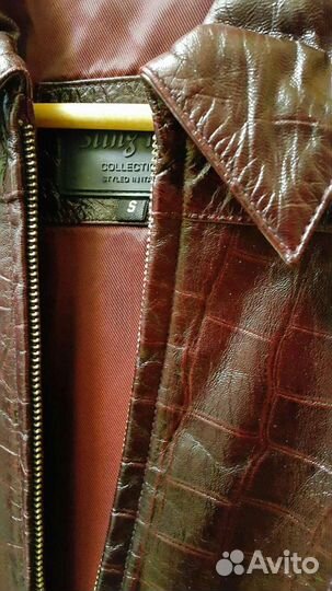Куртка кожаная женская Италия размер S. Звоните в