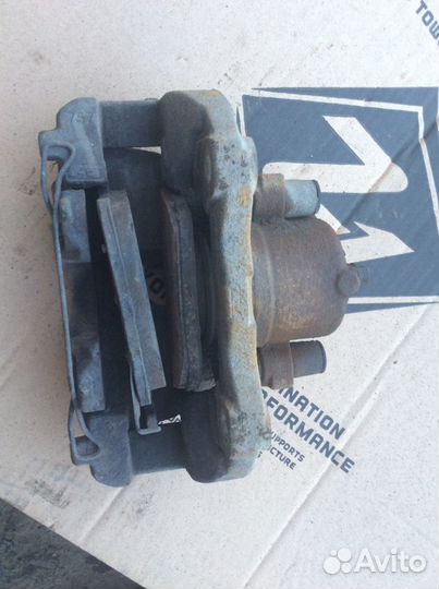 Суппорт передний правый opel astra H