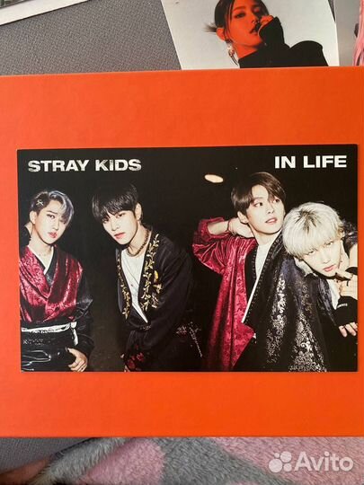 Офф к-поп карты(stray kids, (g)i-dle)