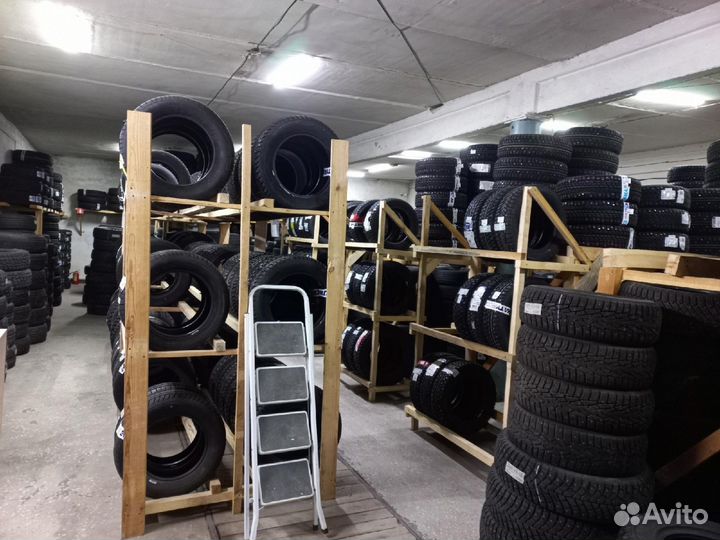 Cachland CH-AS2005 245/40 R18