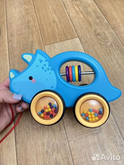 Развивающие игрушки