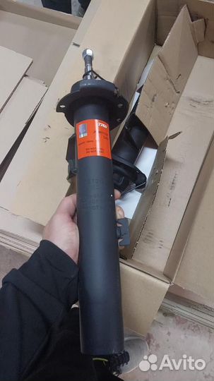 Амортизаторы передние BMW 1 (E82,87,88)