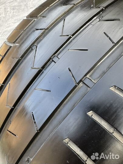 Kustone Passion P9S 275/40 R22 и 315/35 R22 111W