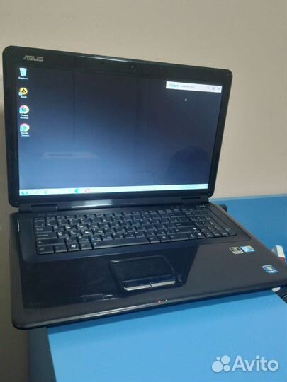 Ноутбук asus