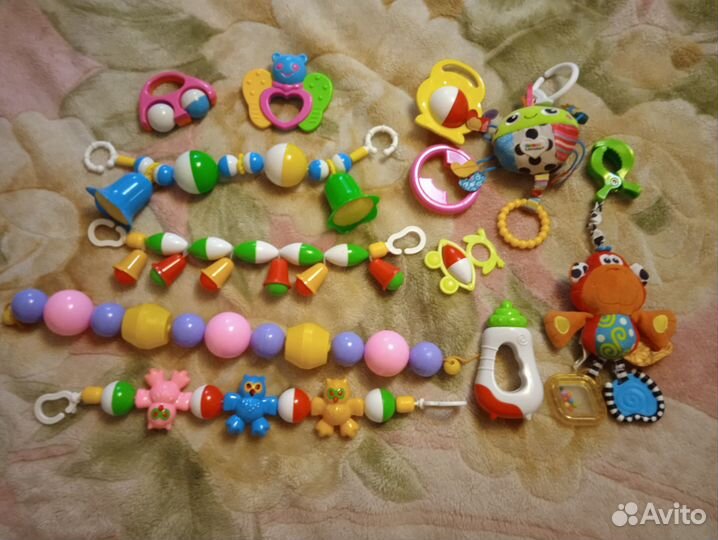 Погремушки и подвески пакетом