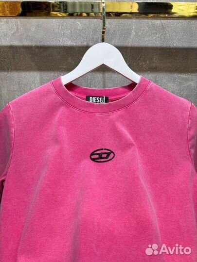 Женская Футболка Diesel