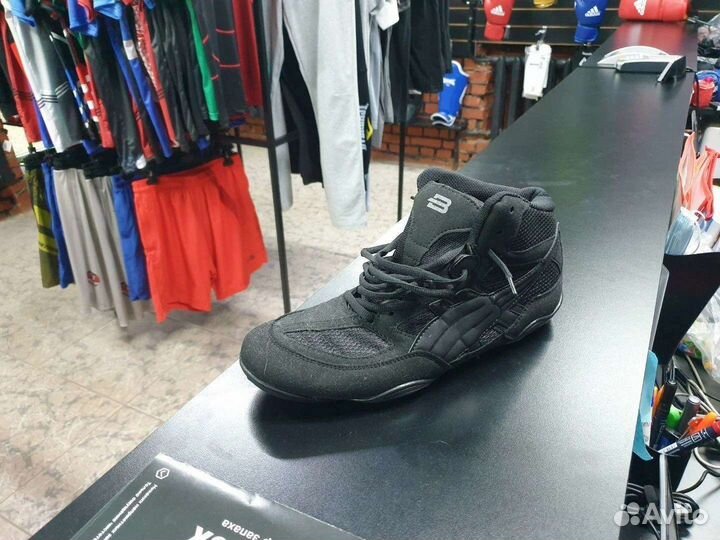 Боксерские перчатки,баксюрки