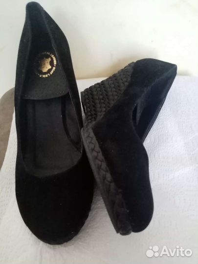 Туфли женские 36 размер на горке