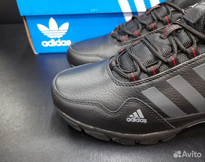 Кроссовки Adidas натуральная кожа артикул 203