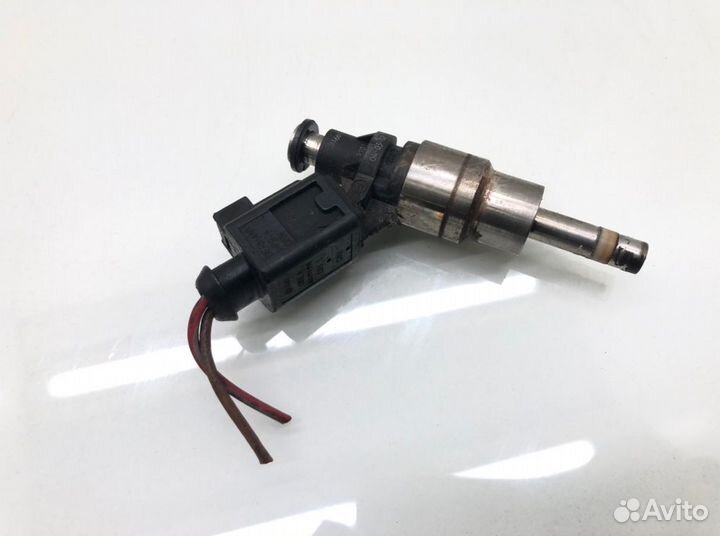 Форсунка Volkswagen Golf 5 2.0 FSI 2004