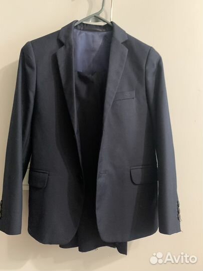 Школьный костюм