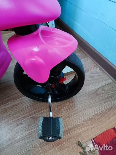 Детский трехколесный велосипед бу