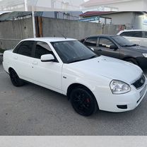 ВАЗ (LADA) Priora 1.6 MT, 2014, 200 000 км, с пробегом, цена 710 000 руб.