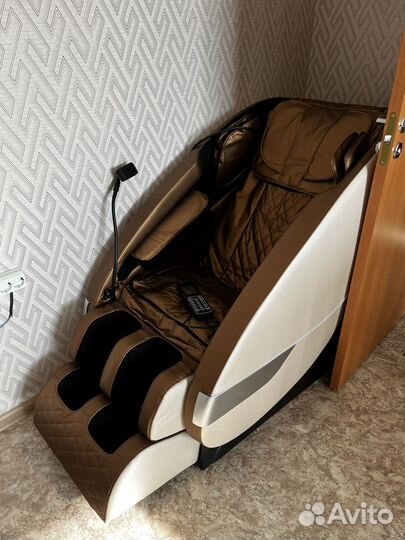 Массажное кресло