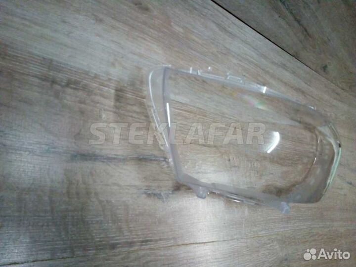 Стекло фары Volkswagen Scirocco 3 (2008-2014) дор