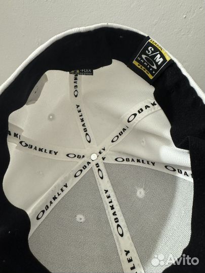 Кепка oakley