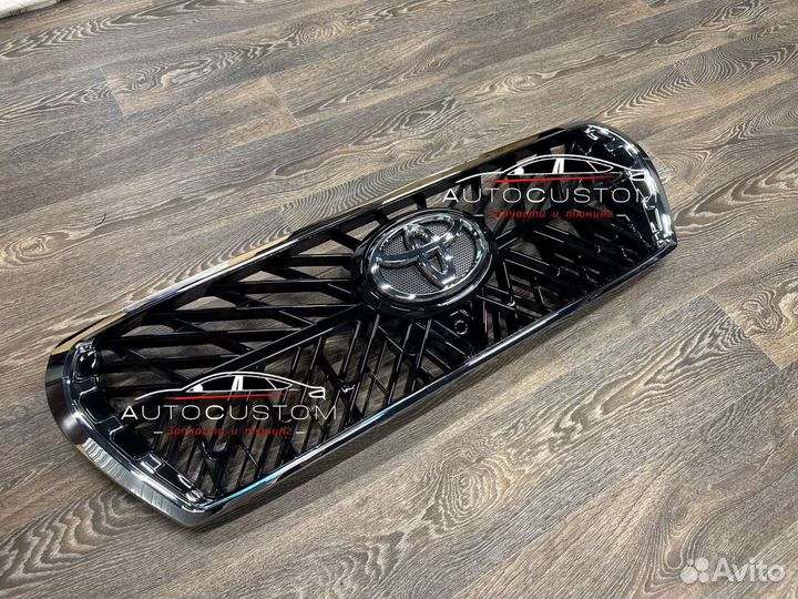 Решетка радиатора TRD Land Cruiser 200 2007-2015