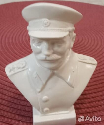 Фигурки в ассортименте