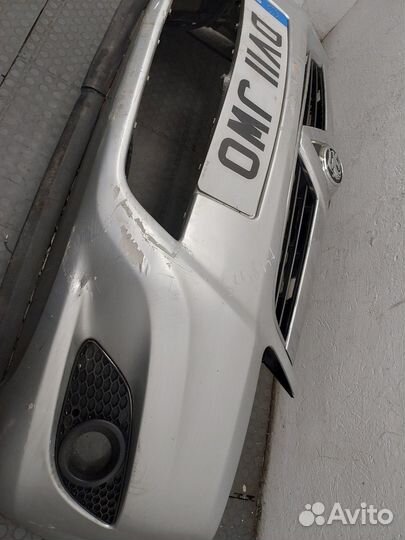 Бампер передний Opel Zafira B