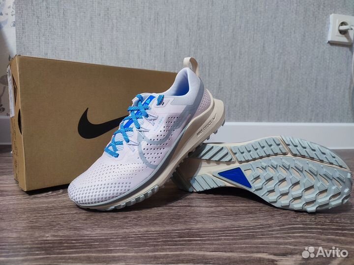 Кроссовки беговые Nike Pegasus Trail 4