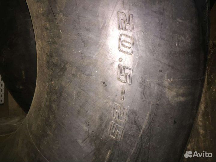 Aeolus Ice Challenger 20.5/25 R25