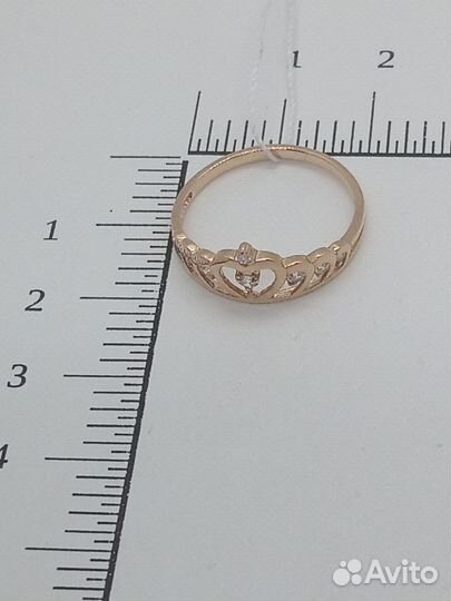 Золотое кольцо с Фианитами размер 17,5