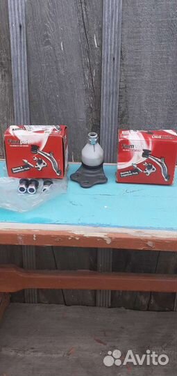 Шаровые опоры Форд 2шт. И другие з/ч