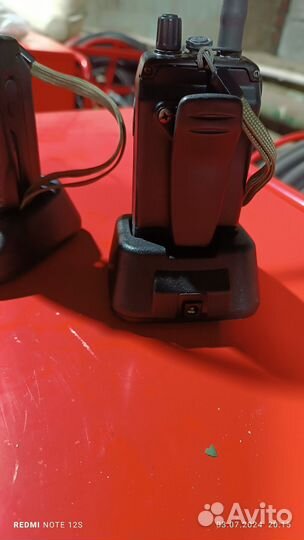 Автомобильная рация с антенной