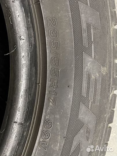 Bridgestone Dueler A/T 235/55 R17