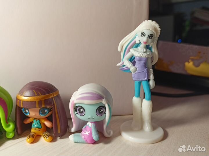 Продам мини фигурки