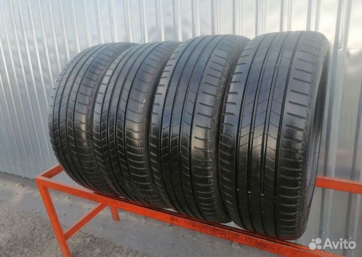 Bridgestone Turanza T005 205/45 R17 84V