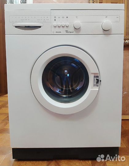 Стиральная машина бу Whirlpool Philips