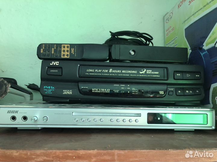 Видеомагнитофон JVC и DVD плеер BBK