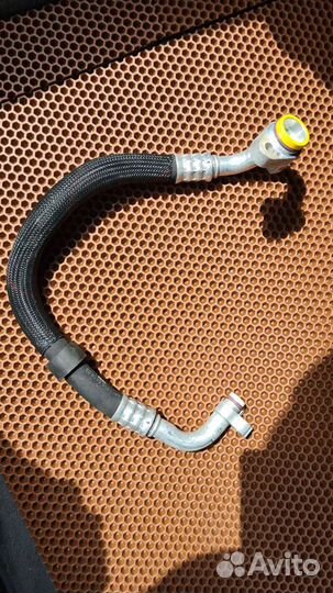 Трубка кондиционера BMW