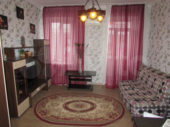 Комната 25 м², 1/4 эт.