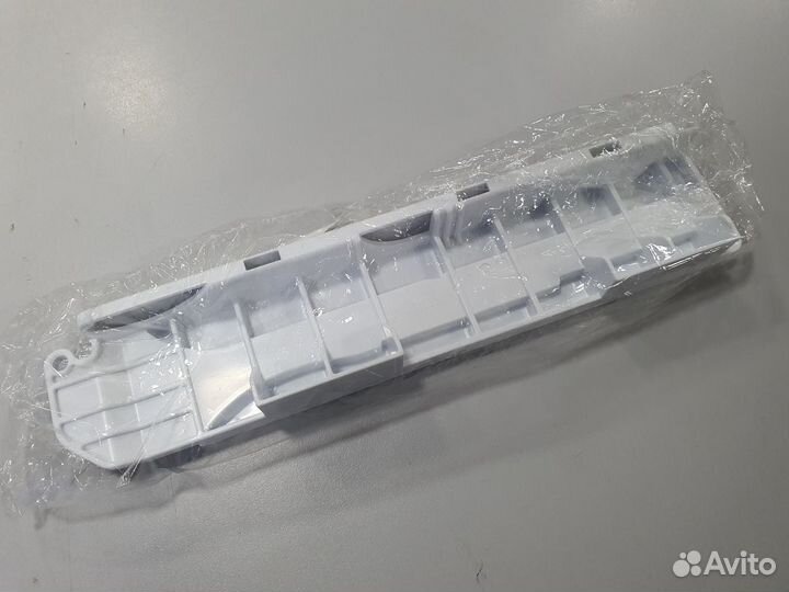 Направляющая ящика правая Холодильника Indesit