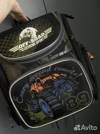 Портфель рюкзак школьный ранец