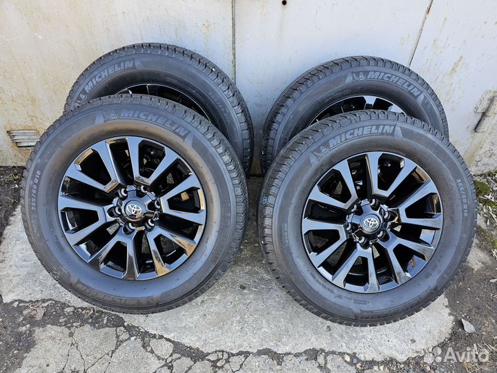 Колёса Тойота Ленд Крузер Прадо 150 Black Onyx