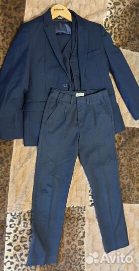 Школьная форма костюм(134 и 140)