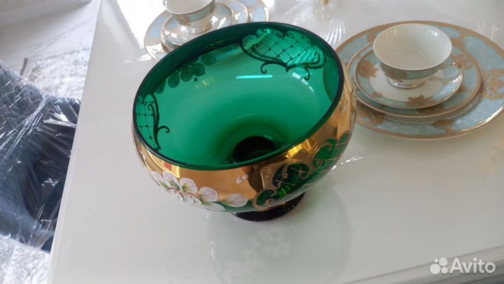 Фруктовница на ножке