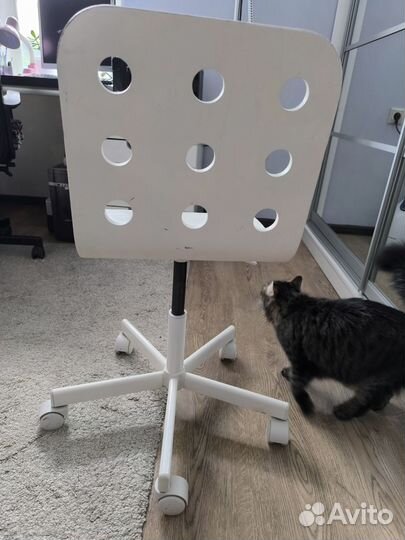 Компьютерный стул IKEA детский