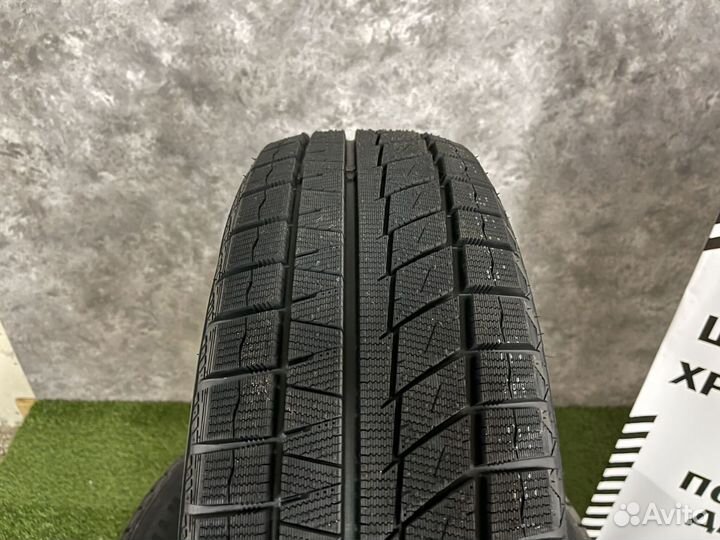 Sailun Ice Blazer Arctic EVO 235/40 R19 96T