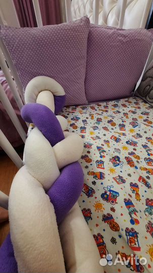 Бортики в детскую кроватку 8 подушек