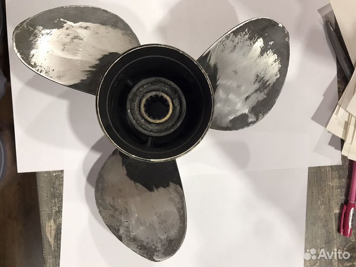 Винт для лодочного мотора