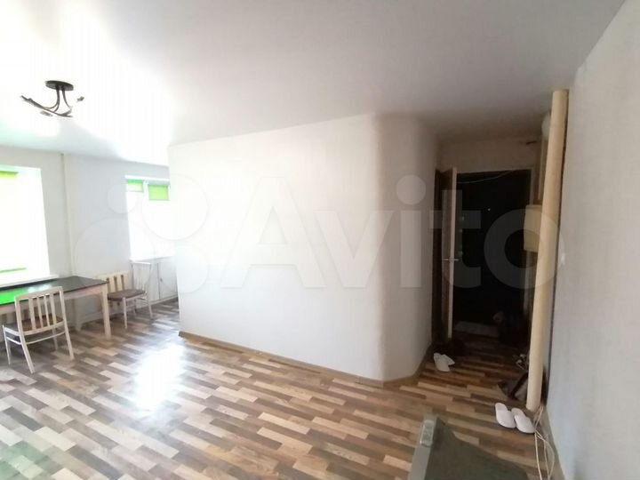 2-к. квартира, 42 м², 3/5 эт.