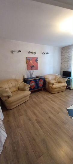 2-к. квартира, 50,9 м², 1/3 эт.