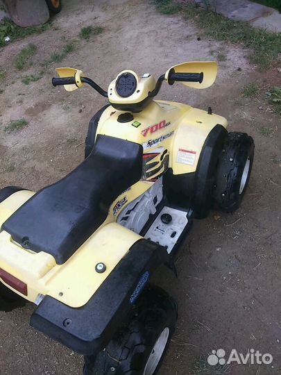 Квадроцикл Polaris 700