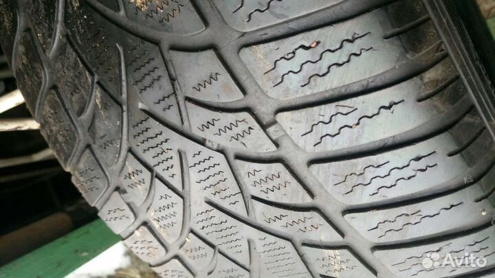 Dunlop SP Winter Sport 3D 255/45 R20