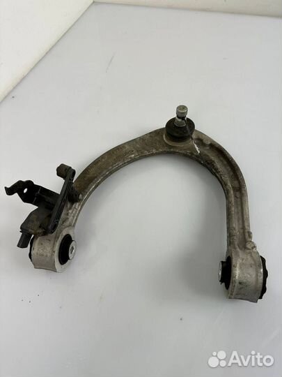 Рычаг передний левый верхний Land Rover 2 рест