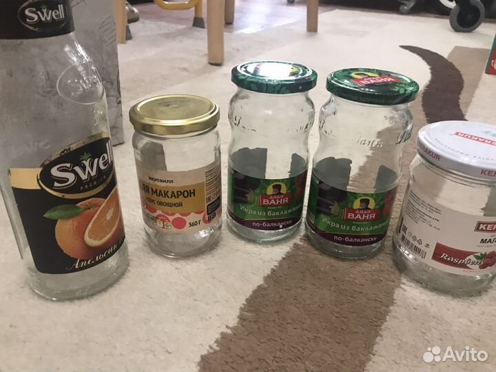 Отдам банки с крышками